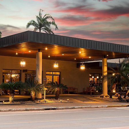 Hotel Ot Três Lagoas Esterno foto