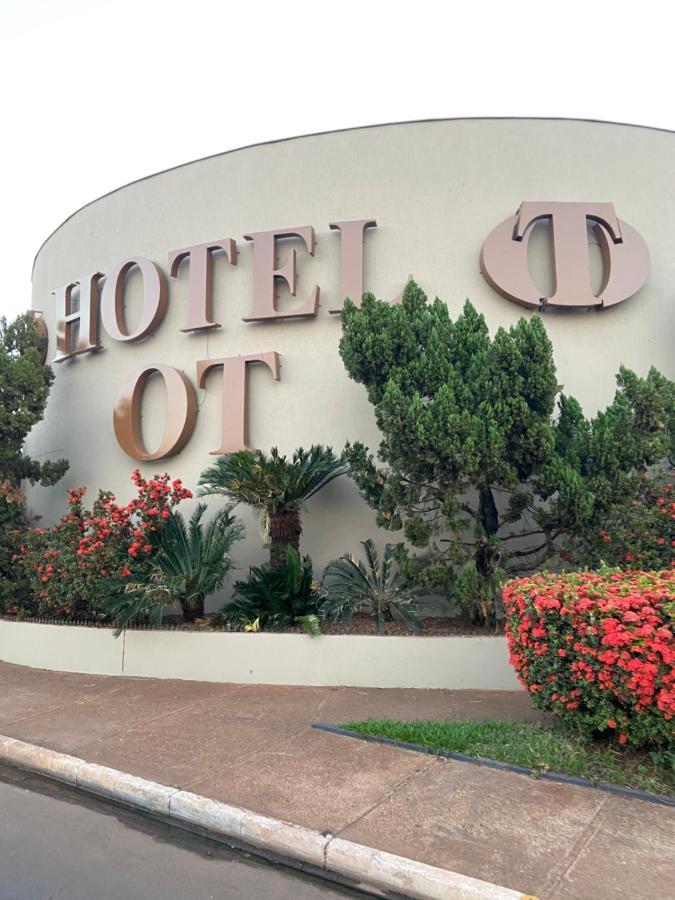 Hotel Ot Três Lagoas Esterno foto