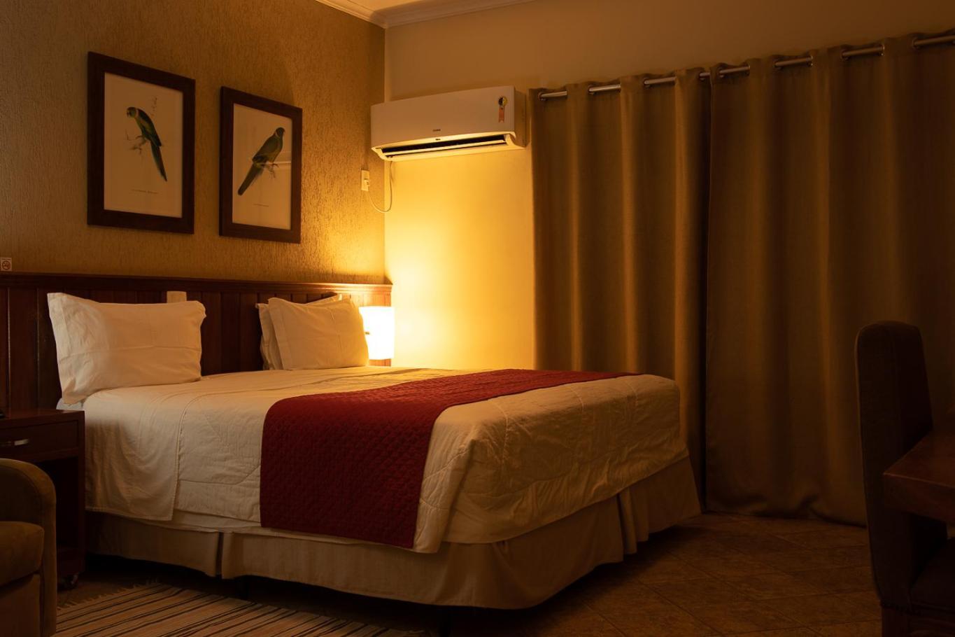Hotel Ot Três Lagoas Esterno foto