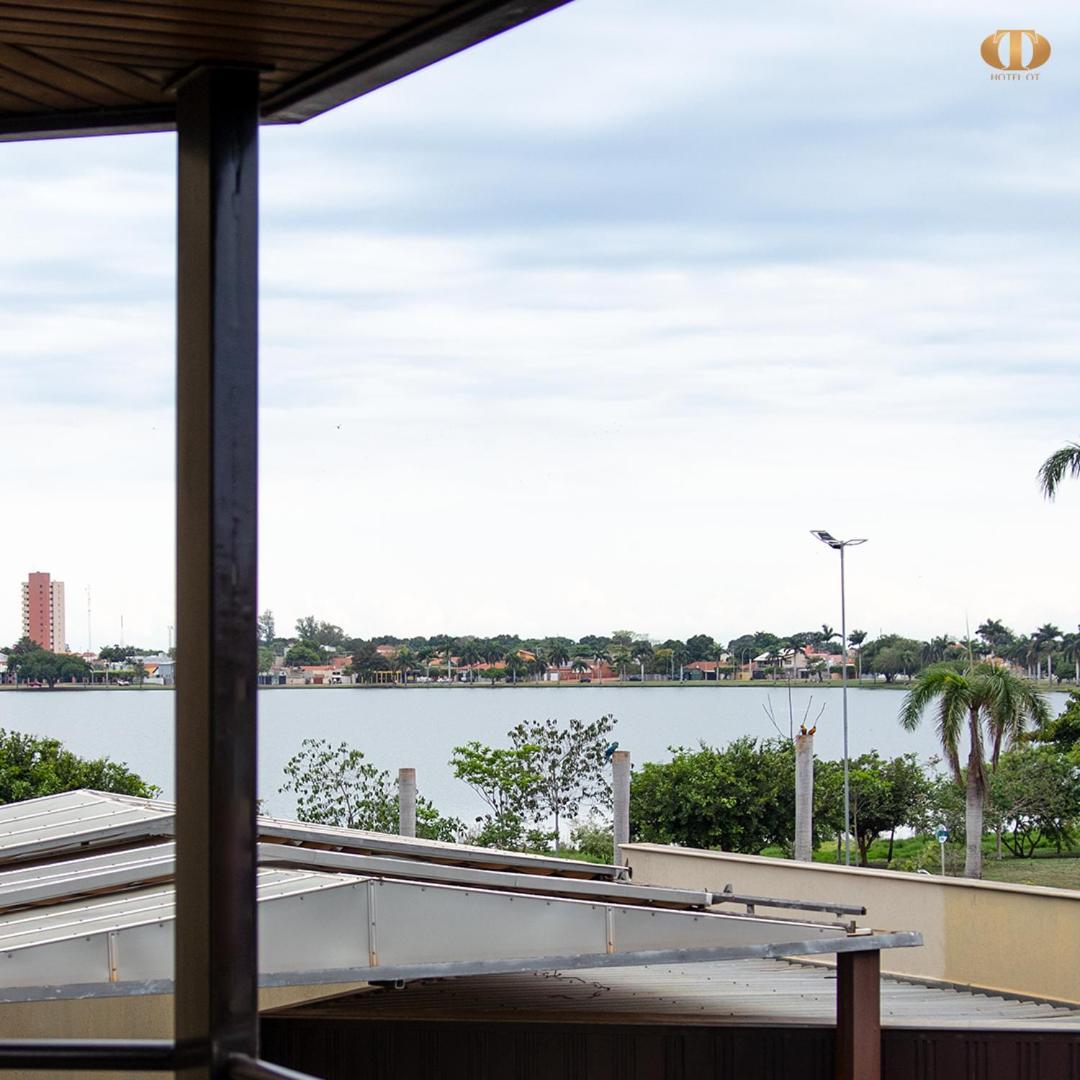 Hotel Ot Três Lagoas Esterno foto